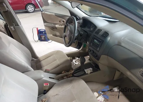 2001 Mazda Protege Dx/Lx из США, поврежденный, VIN JM1BJ222810449914